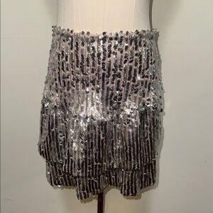 Princess Polly XX silver sequin skirt woman size 6